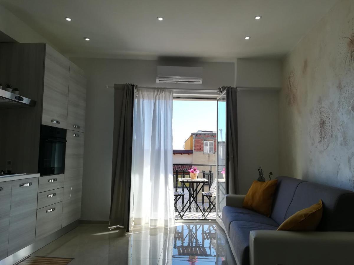 גיארדיני נאקסוס Sikelia Home מראה חיצוני תמונה