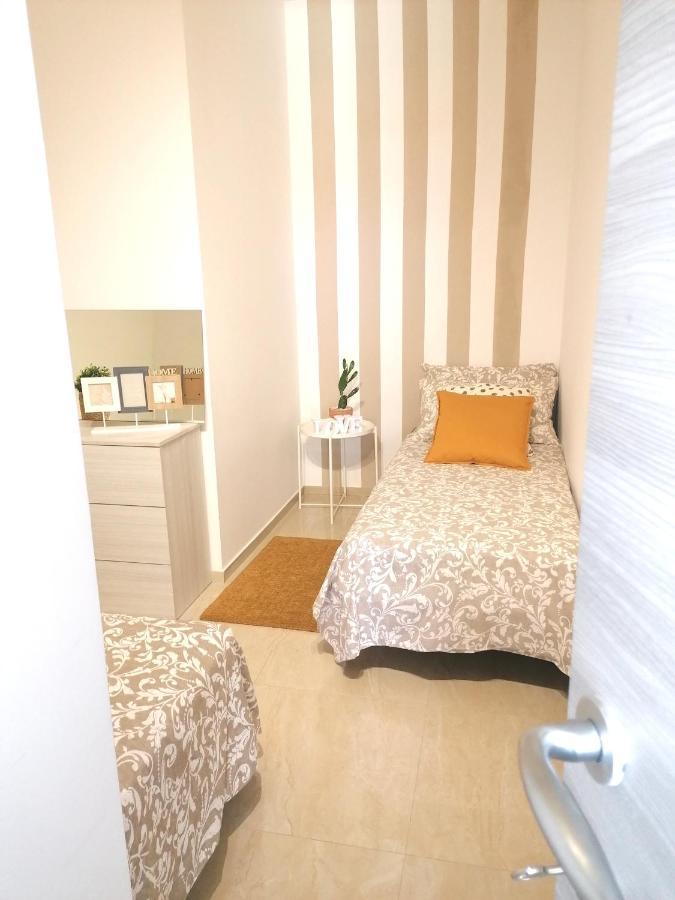 גיארדיני נאקסוס Sikelia Home מראה חיצוני תמונה